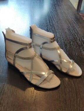 Women’s Metallic Silver Strappy Gladiator Sandals